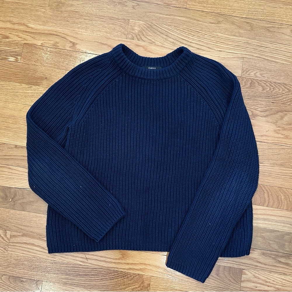 EUC Quince Organic Cotton Fisherman’s Sweater in Navy Size Medium
